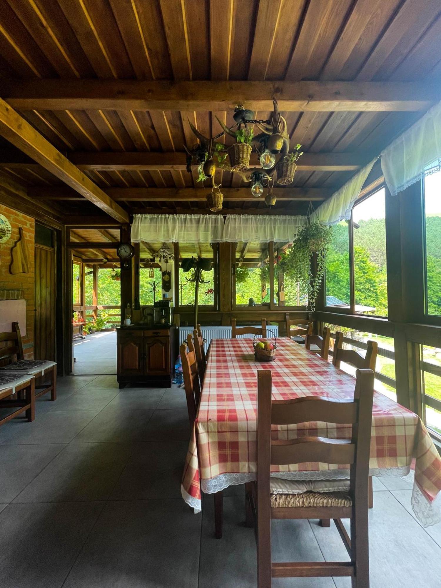 Cabana La domnu' de pe vale Villa Aiud Exterior foto